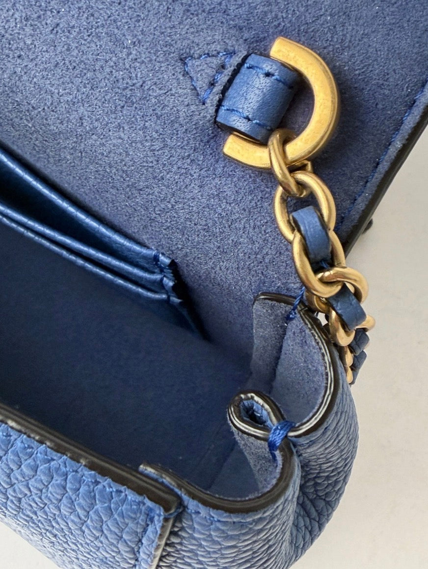Mulberry Mini Lily