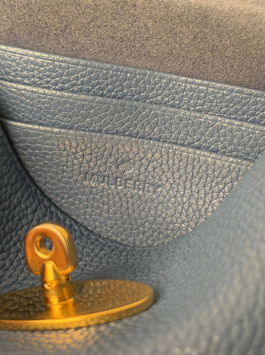 Mulberry Mini Lily