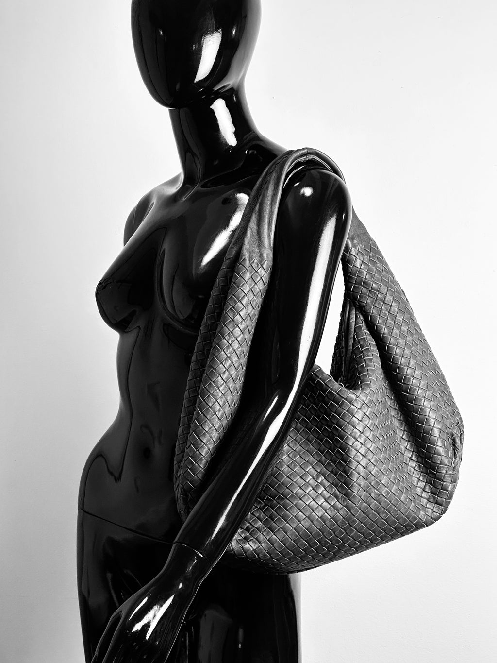 Bottega Veneta Hobo Veneta Bag