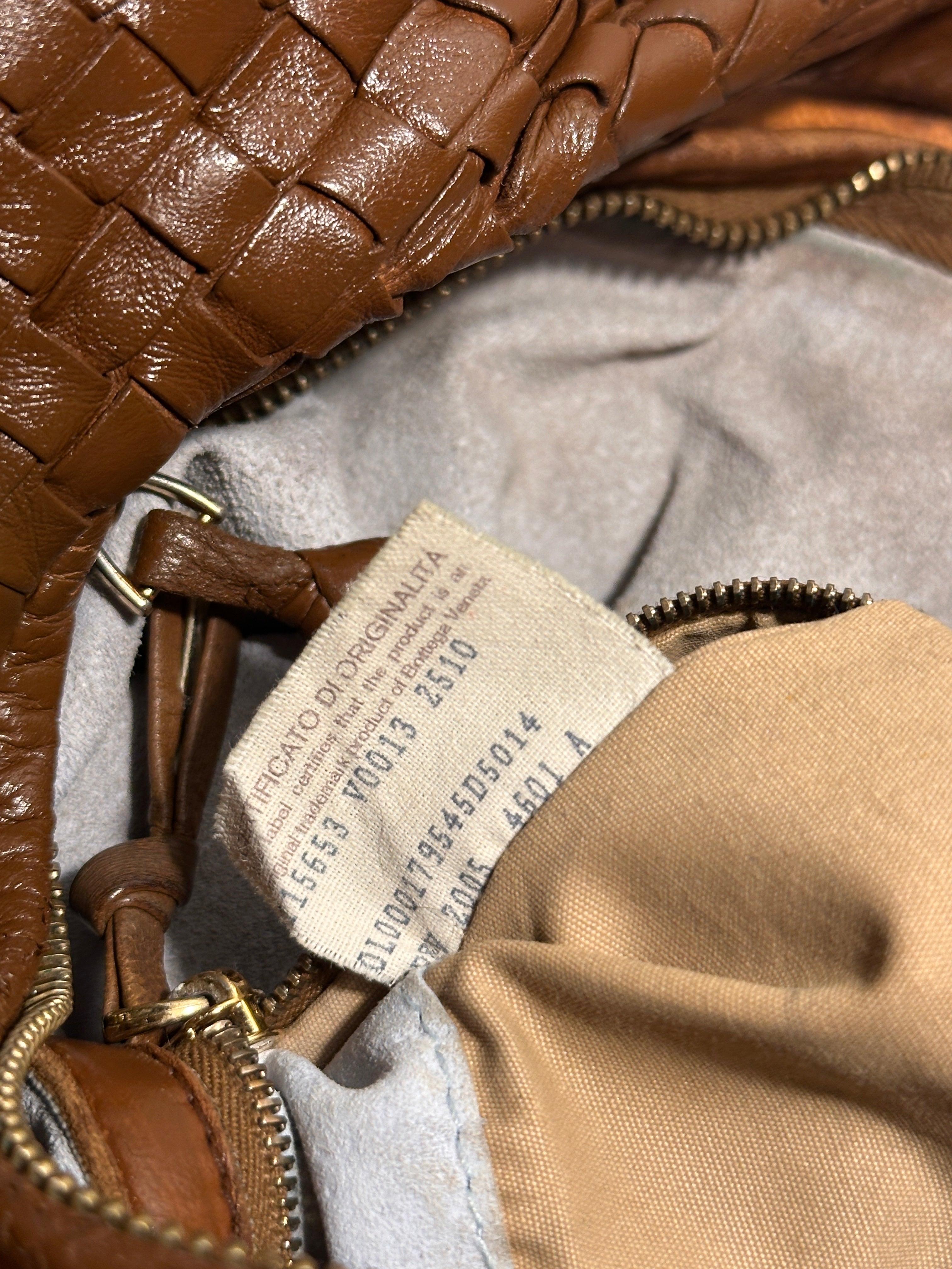 Bottega Veneta Medium Veneta