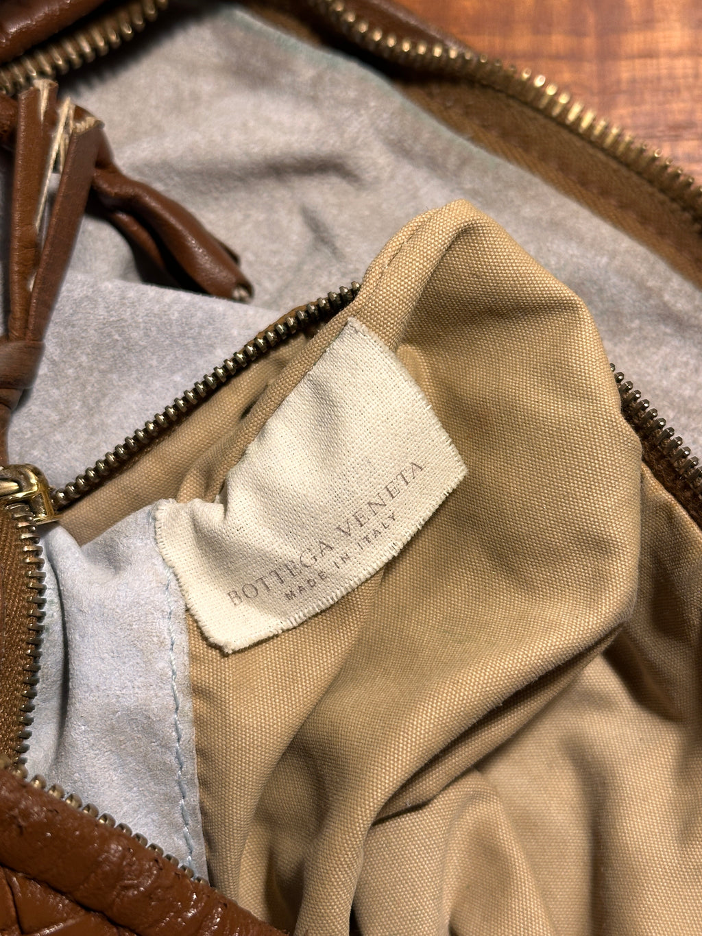 Bottega Veneta Medium Veneta