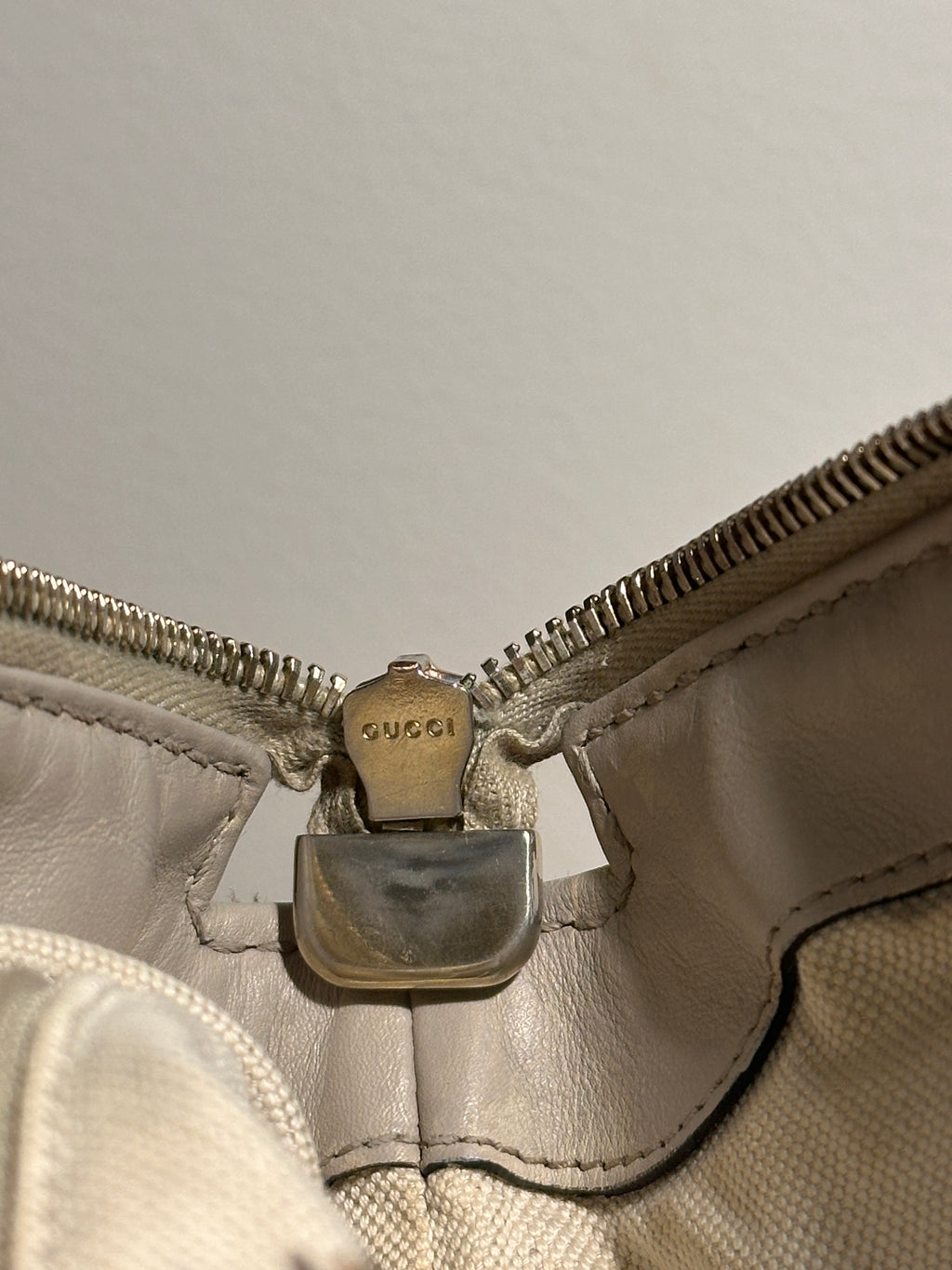 Gucci Sukey Shoulderbag