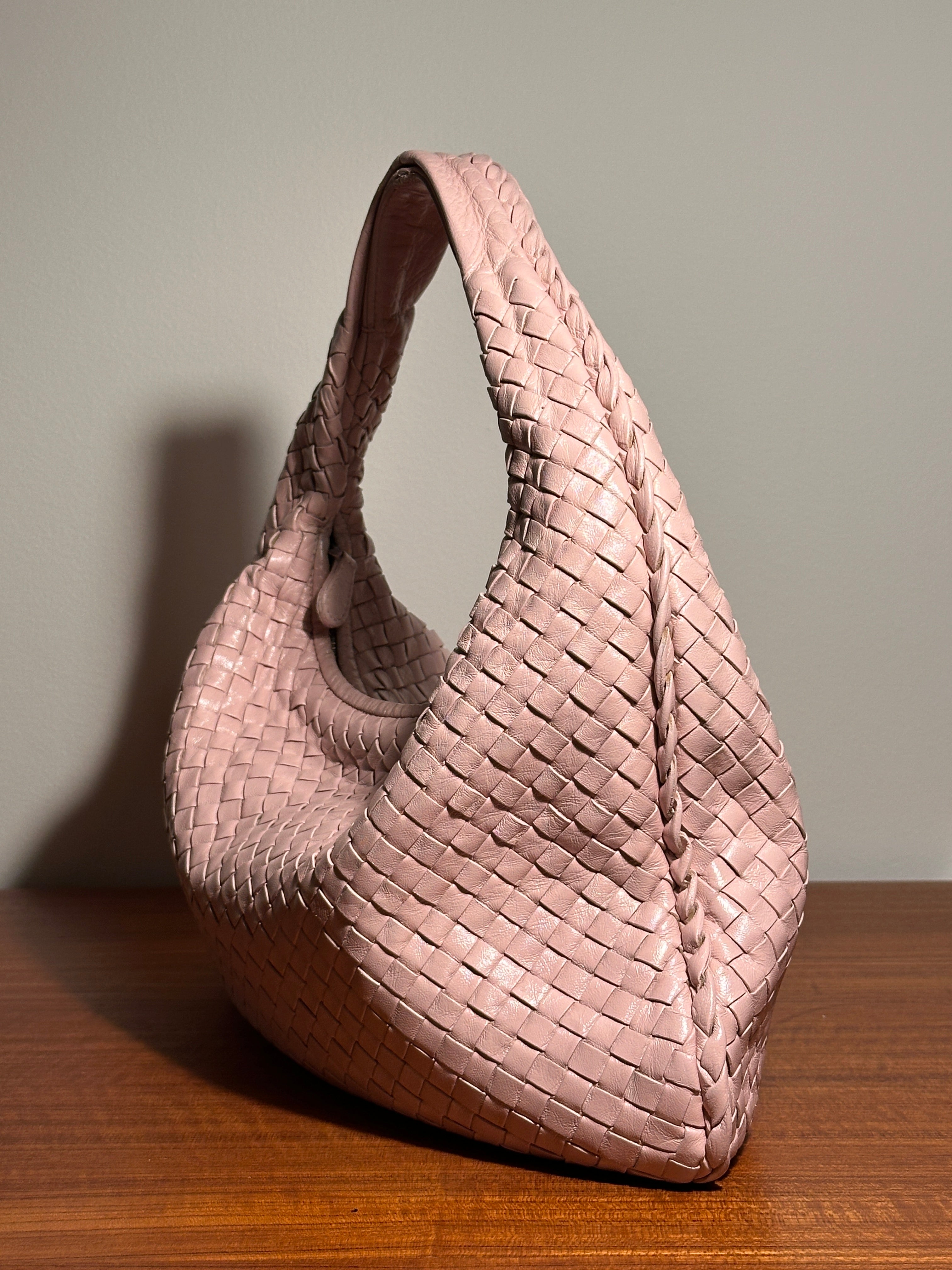 Bottega Veneta Medium Veneta