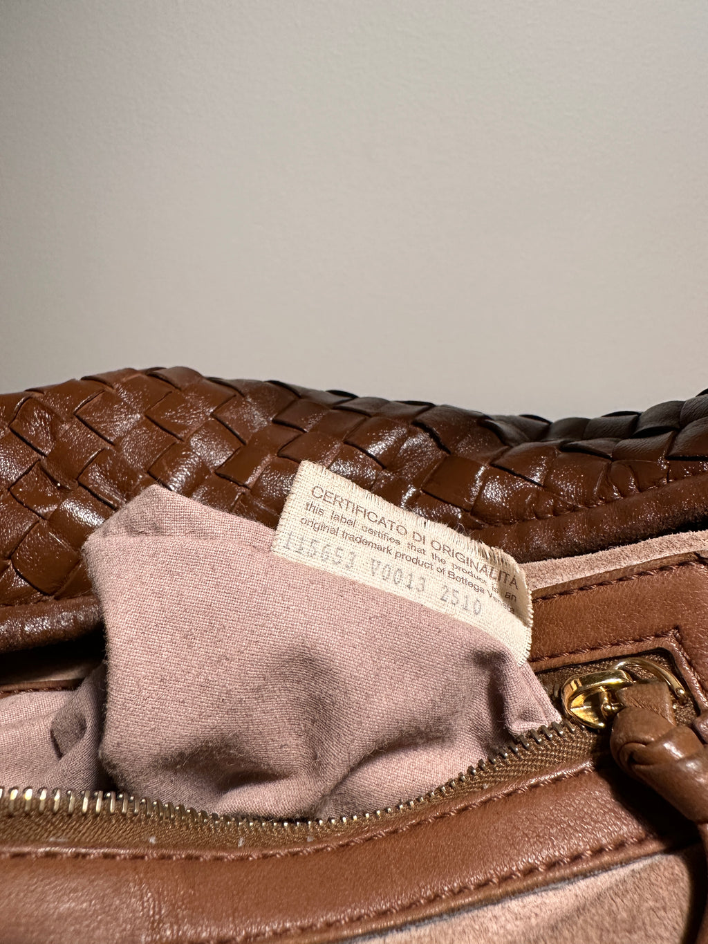 Bottega Veneta Medium Veneta