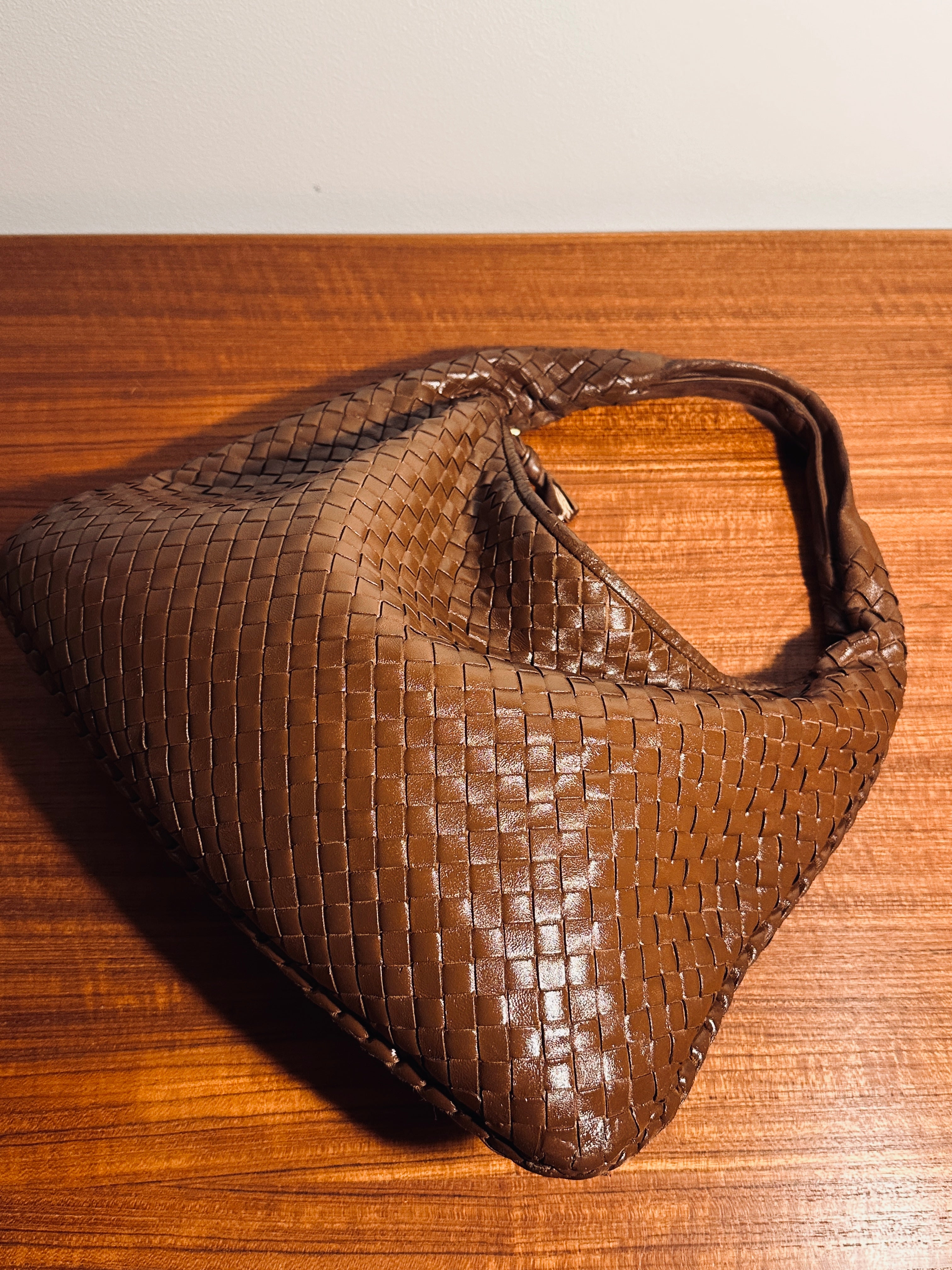 Bottega Veneta Medium Veneta