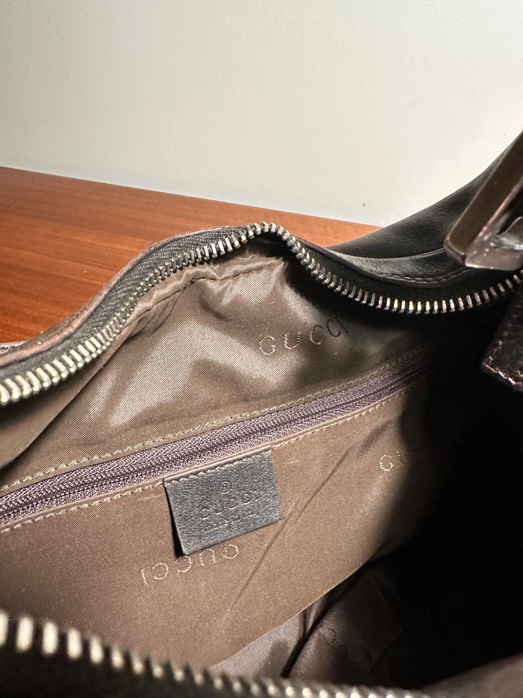 Gucci Attache Shoulderbag