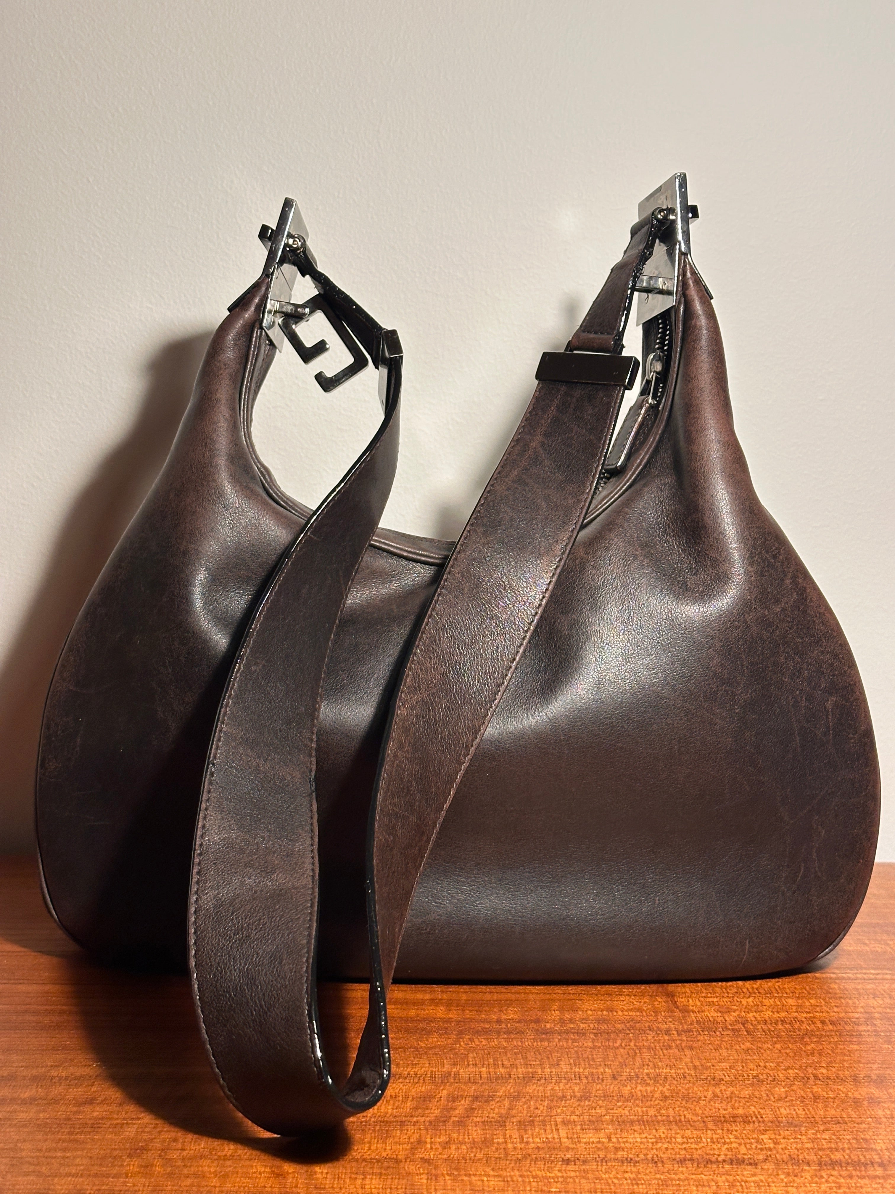 Gucci Attache Shoulderbag