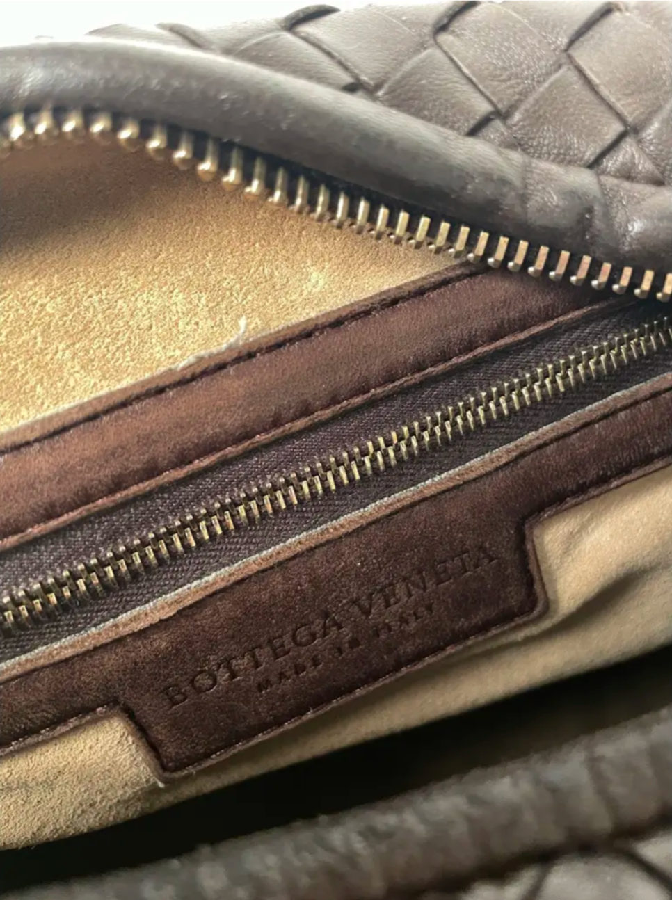 Bottega Veneta Medium Veneta