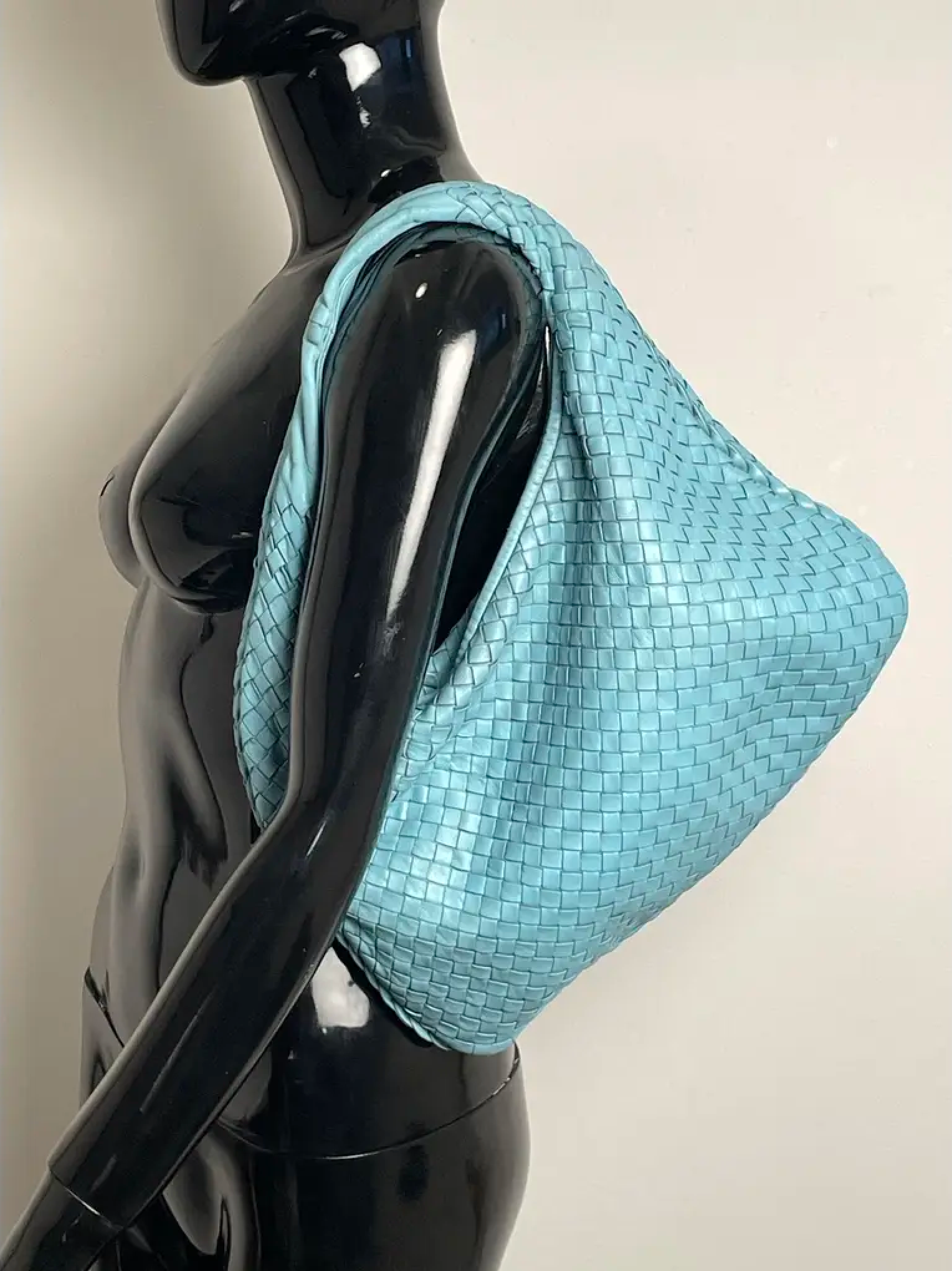 Bottega Veneta Blue Medium Veneta