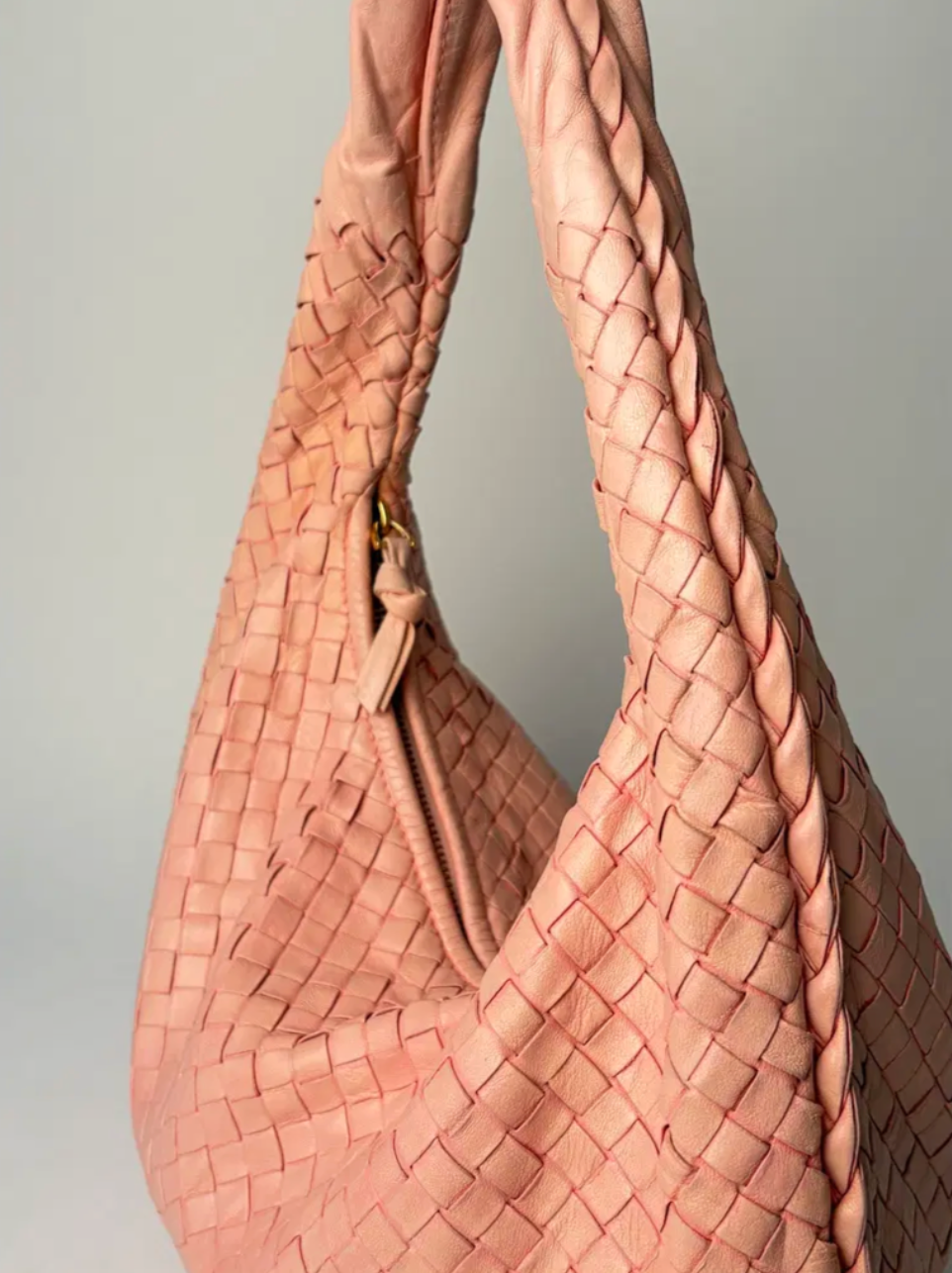 Bottega Veneta Medium Veneta