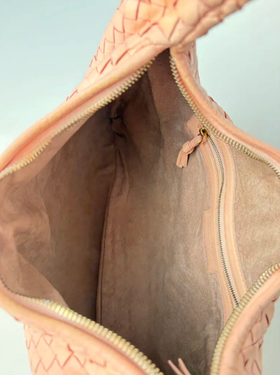 Bottega Veneta Medium Veneta