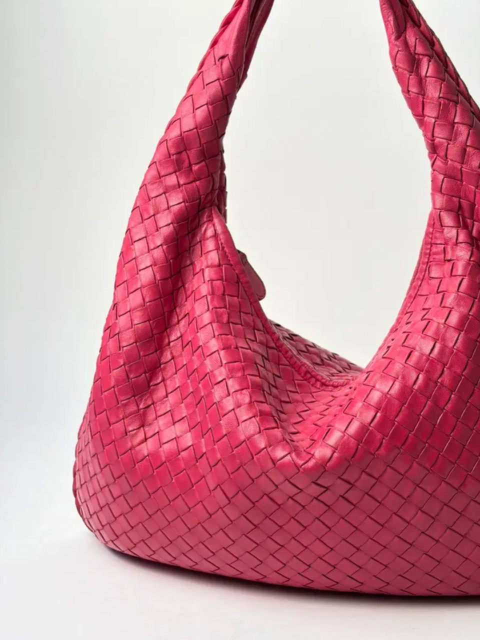 Bottega Veneta Medium Veneta