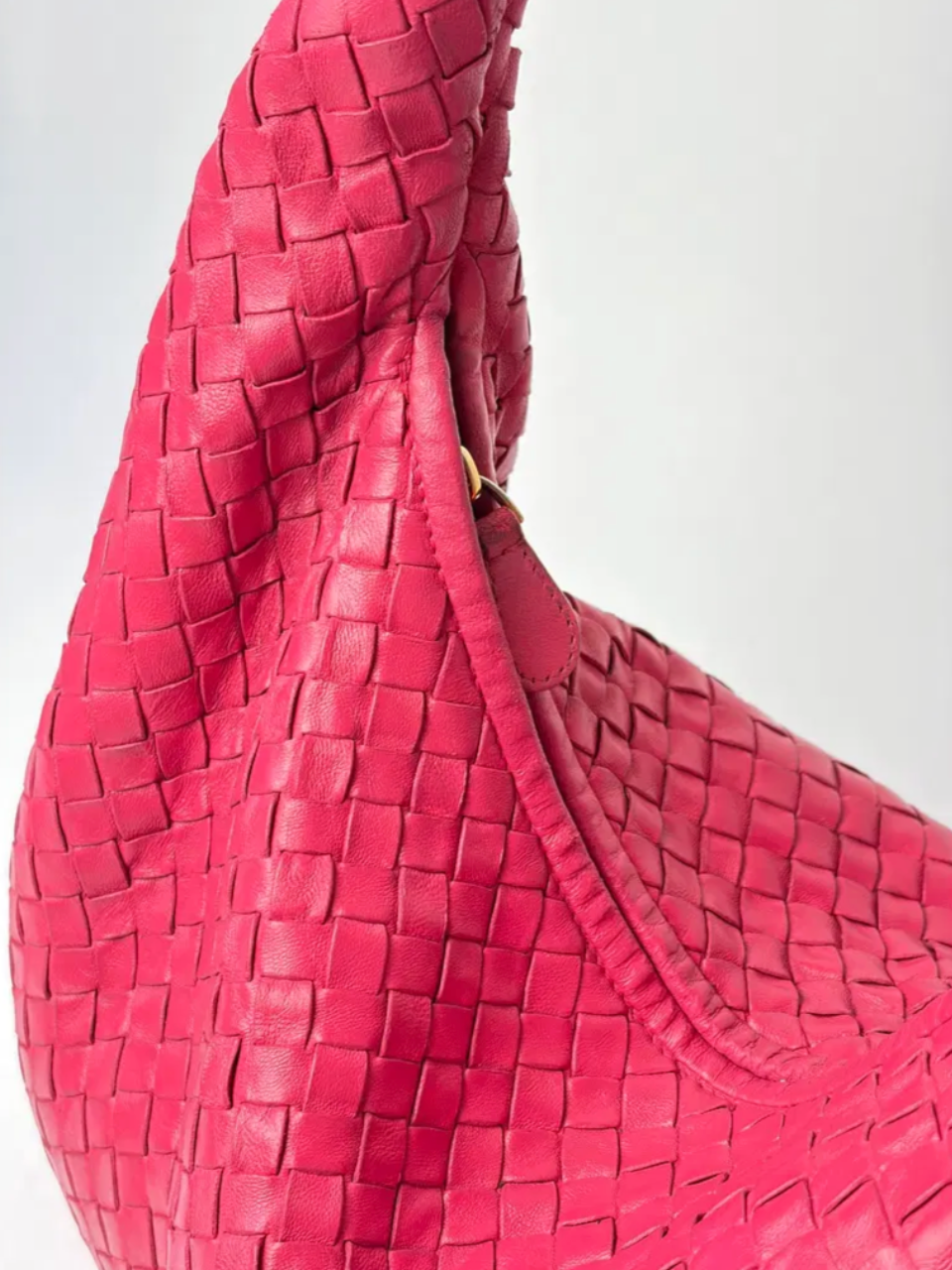 Bottega Veneta Medium Veneta