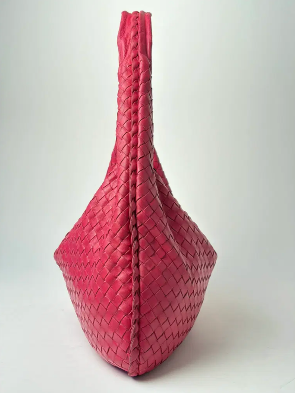 Bottega Veneta Medium Veneta
