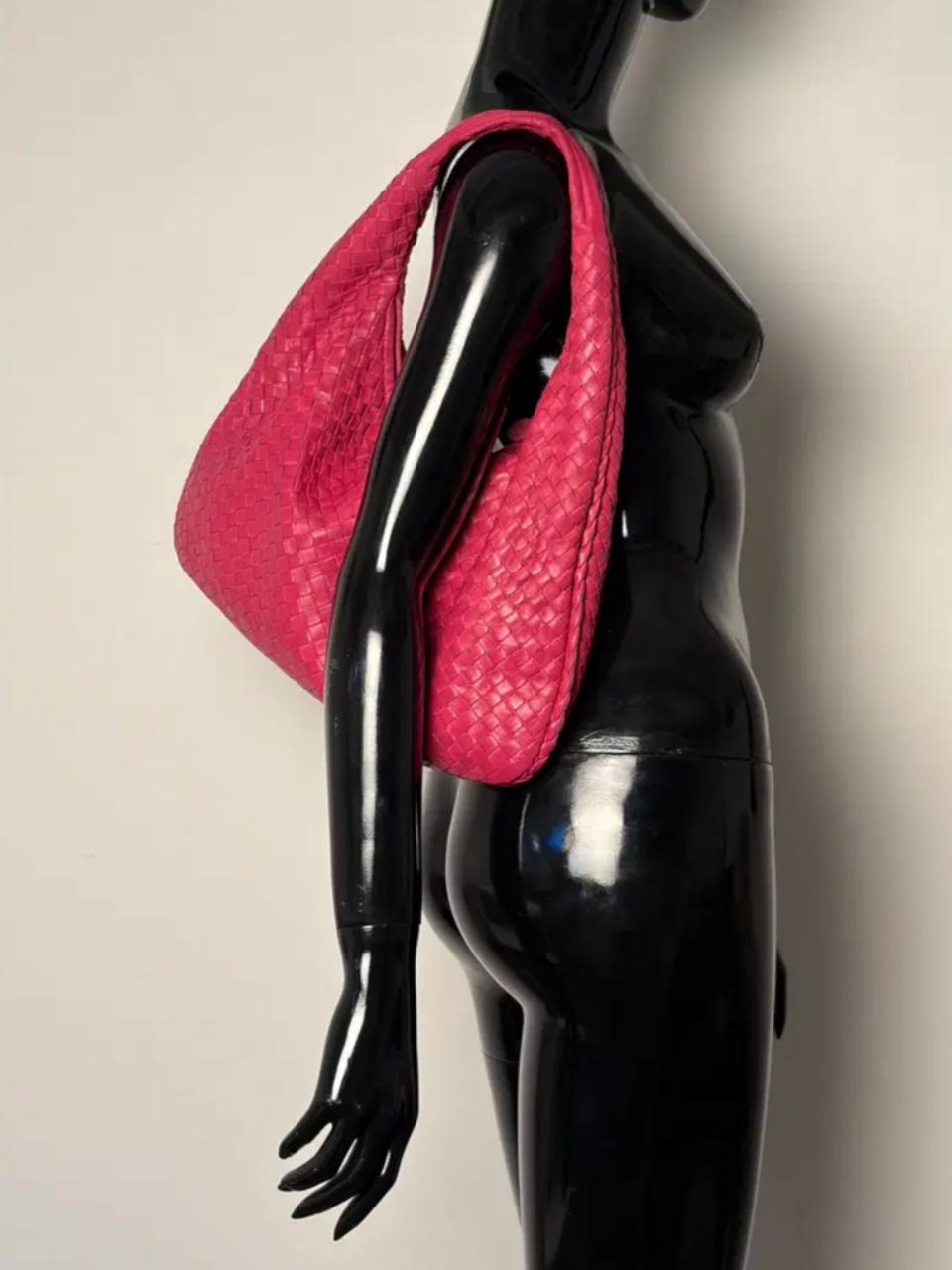 Bottega Veneta Medium Veneta