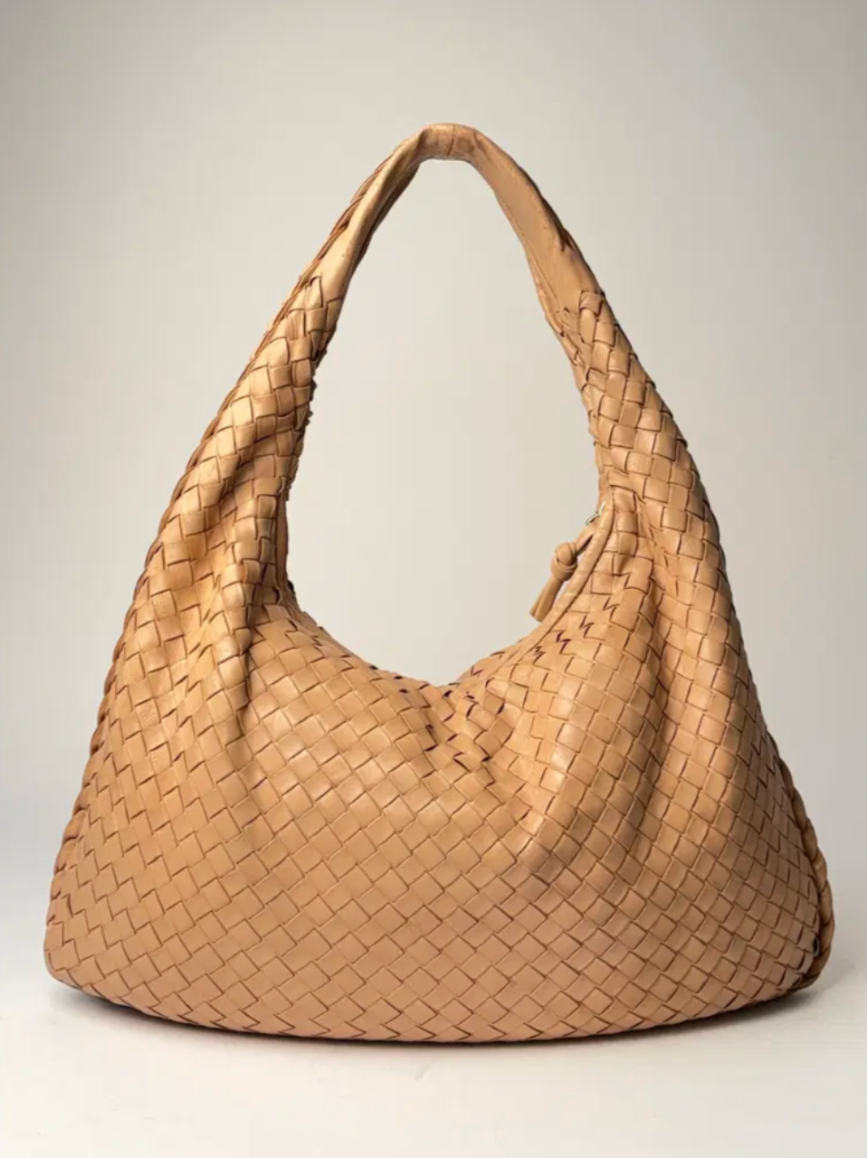 Bottega Veneta Medium Veneta