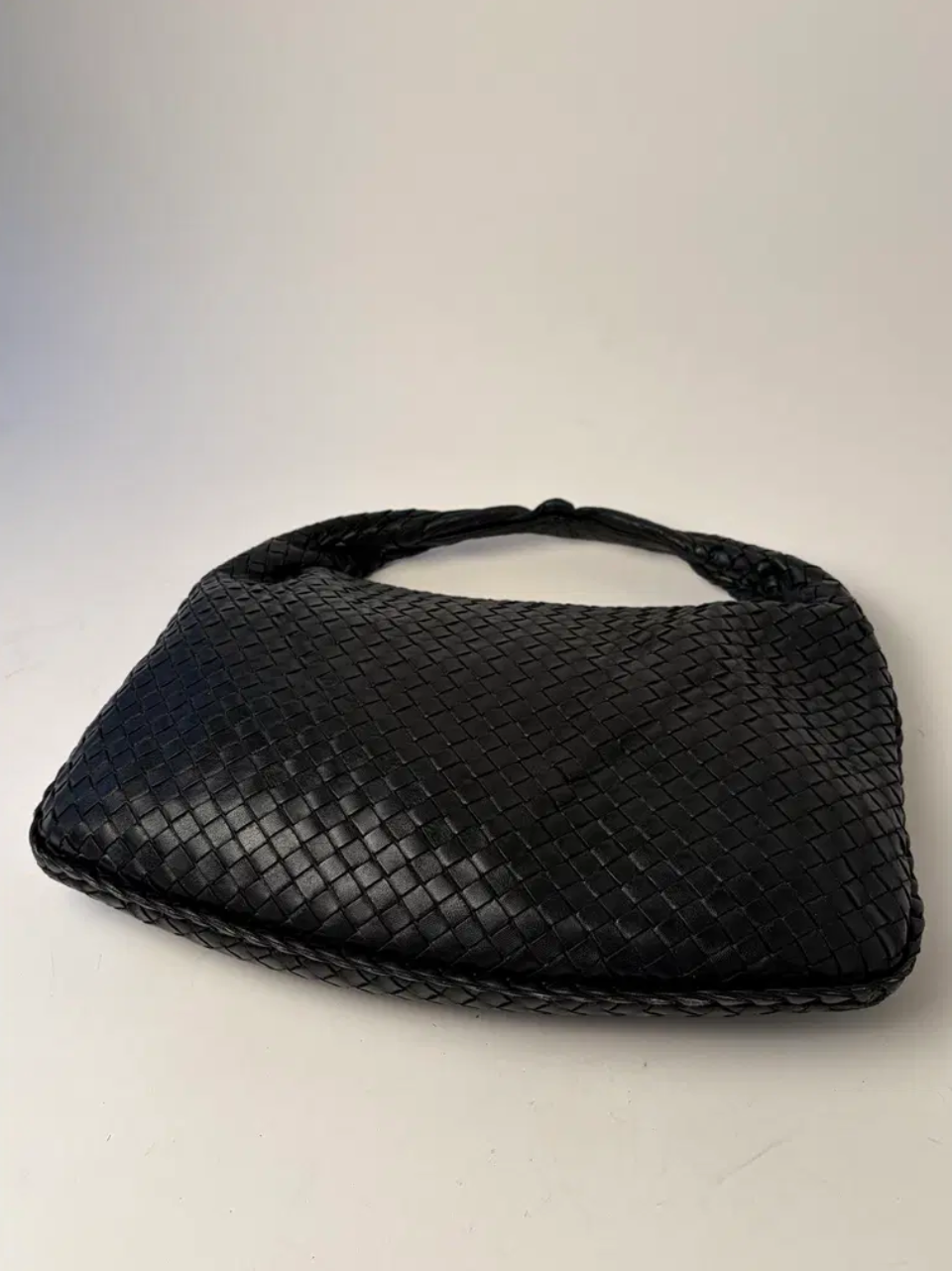Bottega Veneta Medium Veneta