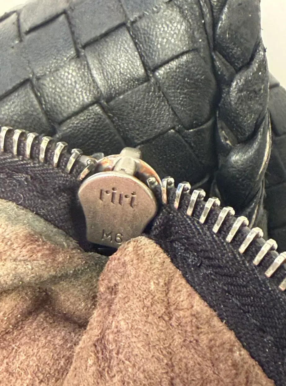 Bottega Veneta Medium Veneta